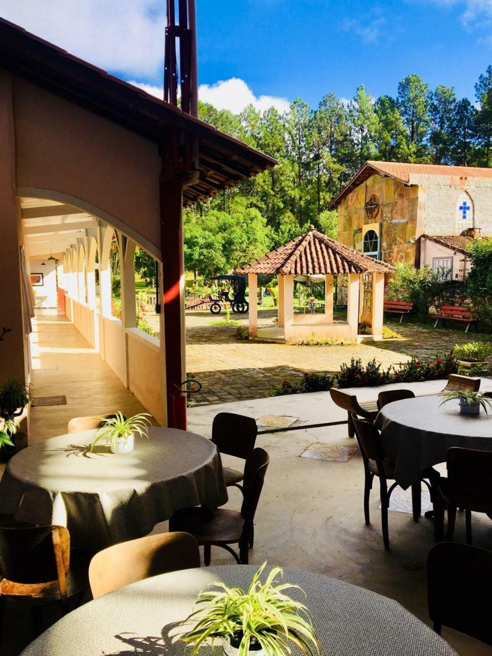Hostel Vale Do Cafe Ipiabas Exterior photo